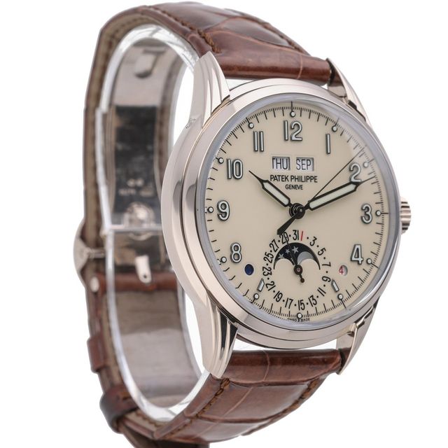 Patek Philippe Grand Complications 5320G-001 Image 2